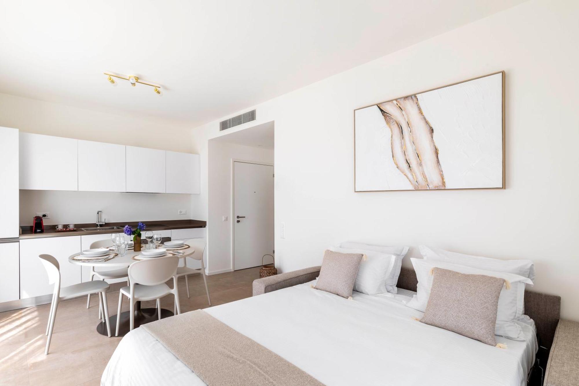 Regalia Suites - Free Parking Lugano Exteriér fotografie